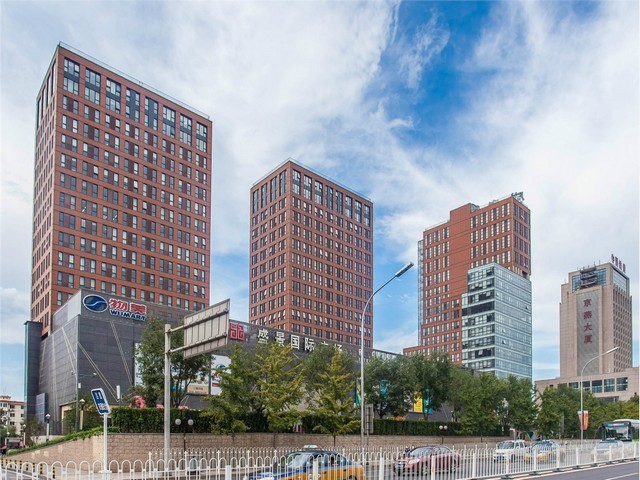 加拿大威代尔白葡萄酒公司